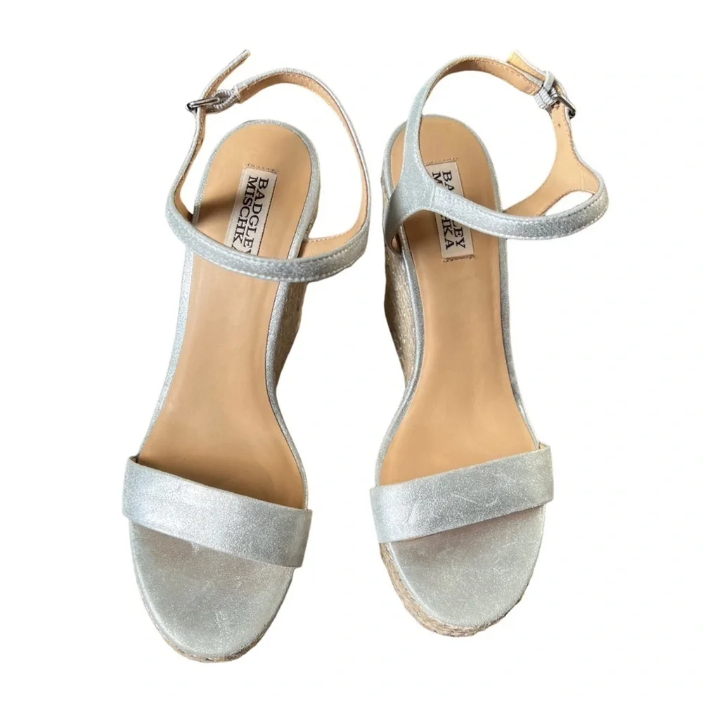 Badgley Mischka silver wedge espadrille sandals sz 9